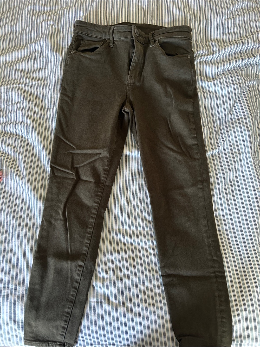 Kut from the Kloth Women's Skinny Jeans in Dark Olive